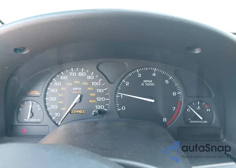 2003 Saturn Vue V6 из США, поврежденный, VIN 5GZCZ63B03S867151